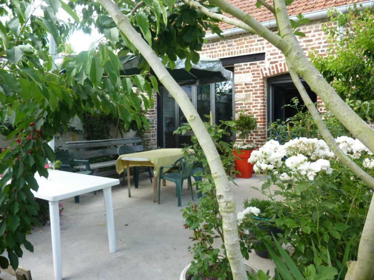 Le patio d'Eric B&B Aubigny-au-Bac Extérieur photo